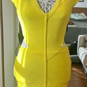 bebe Yellow V-Neck Bandage Midi Dress